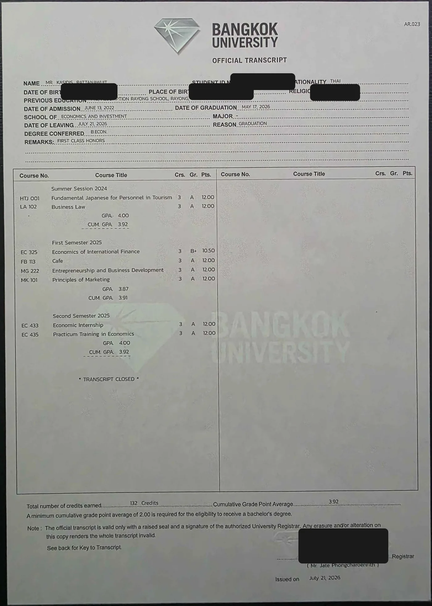 Transcript หน้า 2 — GPA 3.92, 132 หน่วยกิต